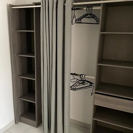 Aux Trois Echalas Appartement Langlade